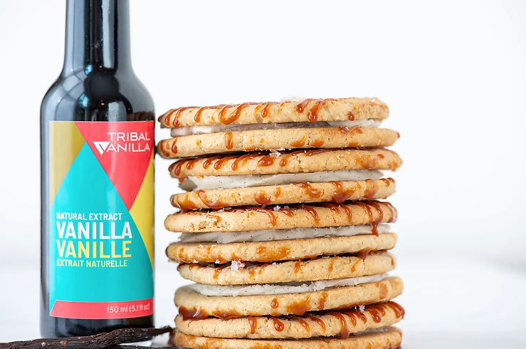 Vanilla Oatmeal Cookie Sandwiches with Vanilla Bean Buttercream and Salted Caramel